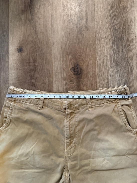 American Eagle Shorts khaki raw hem shorts size 38 - Picture 5 of 11